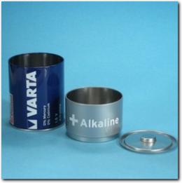 Blech Geschenkdose Batterie Form.
