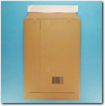 Kartonkuvert B4 braun mit selbstklebendem Schnellverschluss.