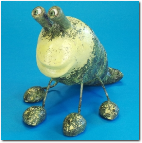 Handgefertigte Fantasiefiguren.