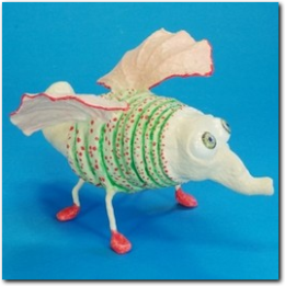 Handgefertigte Fantasiefigur Schnuus.